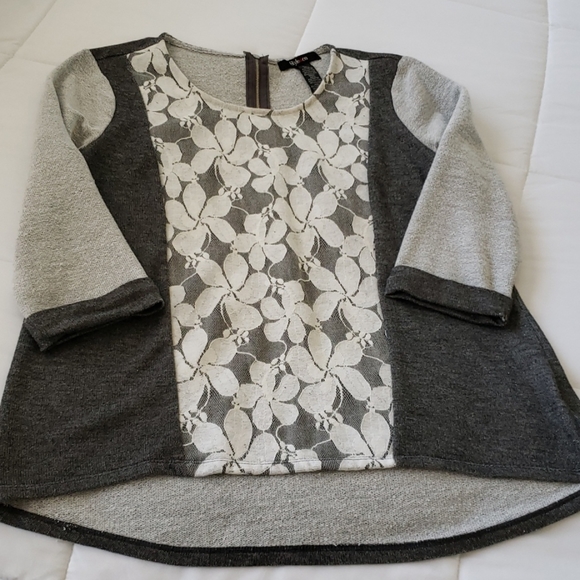 Floral Shirt - Picture 3 of 6